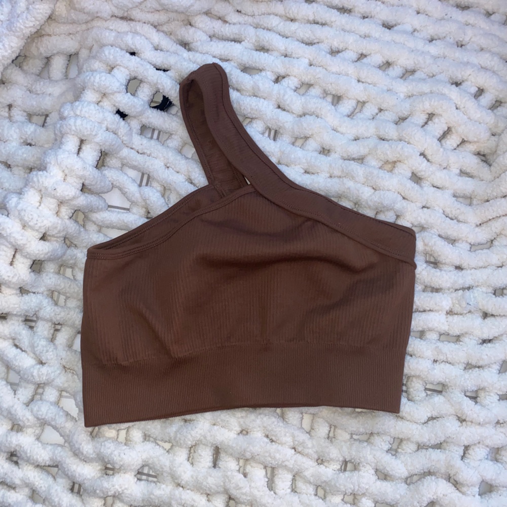 one strap sports bra